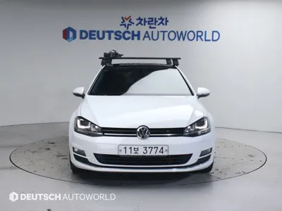 Volkswagen Golf 2015, 84777 км, за 8467.9 USD