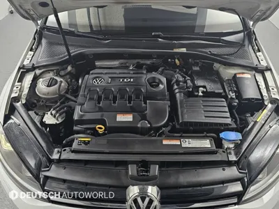 Volkswagen Golf 2015, 84777 км, за 8403.91 USD - фото 6