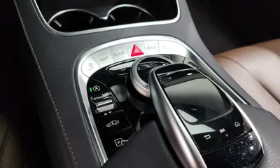 Mercedes-Benz S-Class 2020, 115882 км, за 28325.83 USD - фото 29