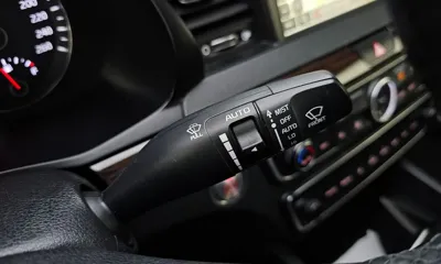 Kia K7 2018, 78728 км, за 7995.84 USD - фото 28