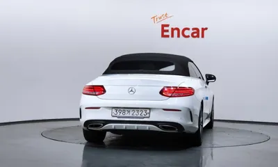 Mercedes-Benz C-Class 2018, 88986 км, за 15270.1 USD