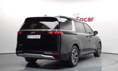 Kia Canival 2023, 75375 км, за 17112.65 USD
