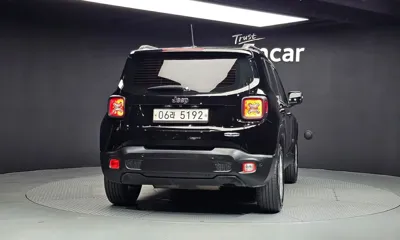 Jeep Renegade 2017, 147976 км, за 4529.87 USD