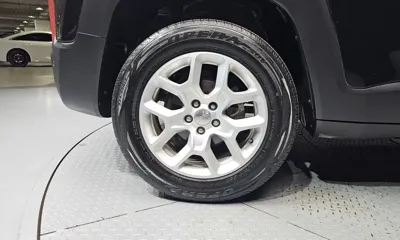 Jeep Renegade 2017, 147976 км, за 4529.87 USD