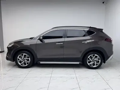Hyundai Tucson 2020, 91300 км, за 9843.84 USD