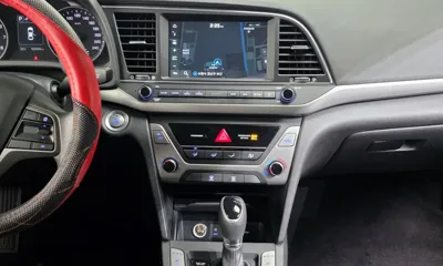 Hyundai Avante 2018, 122939 км, за 5795.4 USD - фото 14