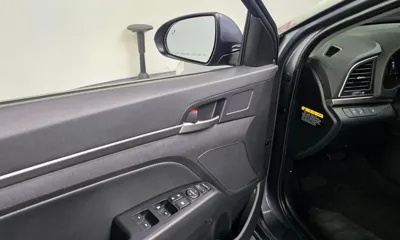 Hyundai Avante 2018, 122939 км, за 5795.4 USD - фото 28