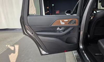Mercedes-Benz GLS-Class 2021, 138442 км, за 41289.22 USD - фото 25