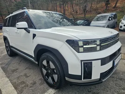 Hyundai Santafe 2026, 300 км, за 20130.3 USD