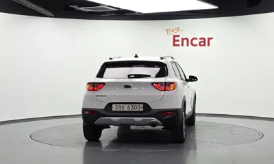 Kia Stonic 2019, 185262 км, за 4923.2 USD