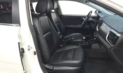 Kia Stonic 2019, 185262 км, за 4923.2 USD - фото 12