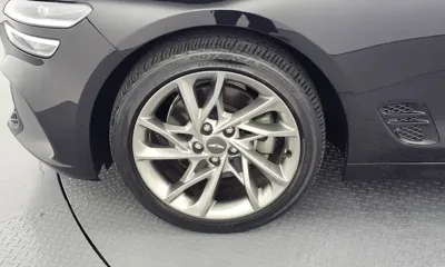 Genesis G70 2021, 29622 км, за 19739.42 USD