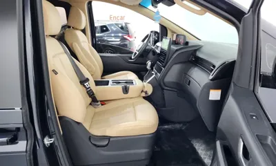 Hyundai Staria 2025, 32944 км, за 21261.65 USD - фото 11