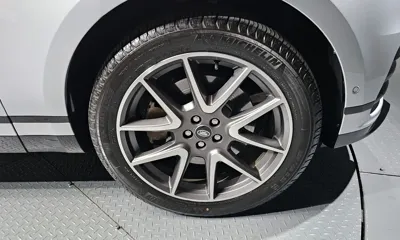 Land Rover Range Rover Velar 2024, 12302 км, за 48893.29 USD