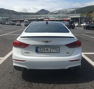 Hyundai Genesis 2015, 300000 км, за 8262.83 USD