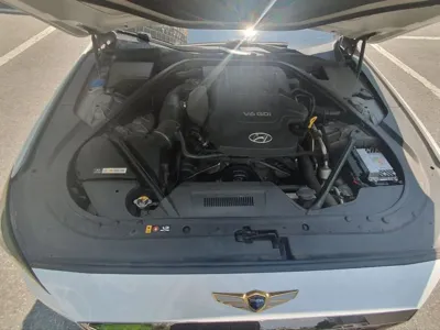 Hyundai Genesis 2015, 300000 км, за 8262.83 USD - фото 6
