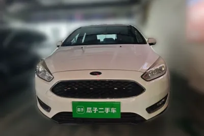 Ford Focus 2015, 39800 км, за 5097 USD