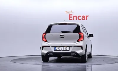 Kia Morning 2021, 42923 км, за 7475.78 USD