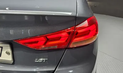 Hyundai Avante 2018, 132689 км, за 4923.2 USD - фото 23