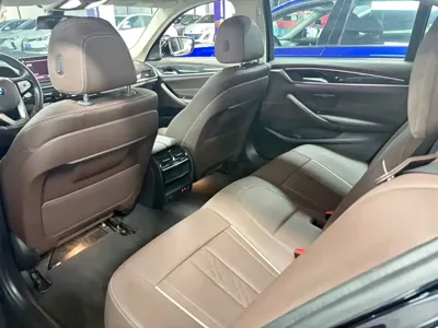 BMW 5 Series 2021, 65000 км, за 24134.71 USD - фото 6