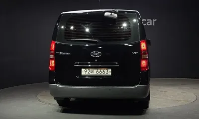 Hyundai Starex 2019, 107931 км, за 8989.96 USD