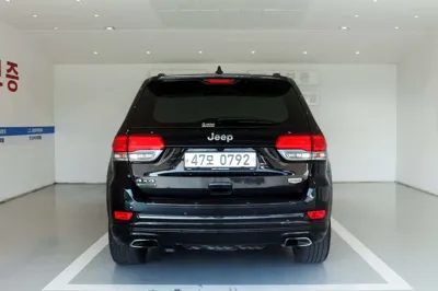 Jeep Cherokee 2016, 107000 км, за 10744.28 USD