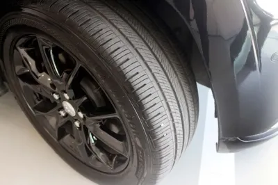 Jeep Cherokee 2016, 107000 км, за 10744.28 USD - фото 9