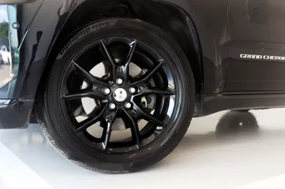 Jeep Cherokee 2016, 107000 км, за 10744.28 USD - фото 10