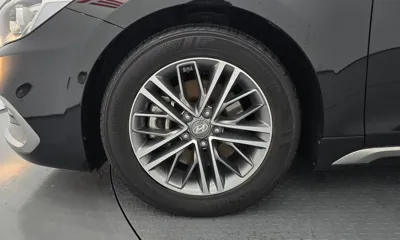 Hyundai Grandeur 2019, 45140 км, за 9504.89 USD