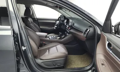 Hyundai Grandeur 2018, 149688 км, за 9692.96 USD - фото 12