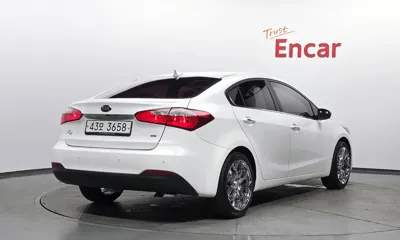 Kia K3 2013, 115349 км, за 3705.39 USD