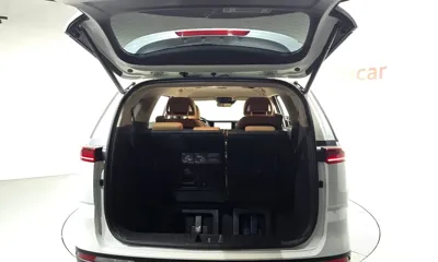 Kia Canival 2023, 62566 км, за 19029.8 USD - фото 18