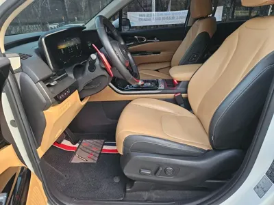 Kia Canival 2021, 112268 км, за 16225.15 USD - фото 9