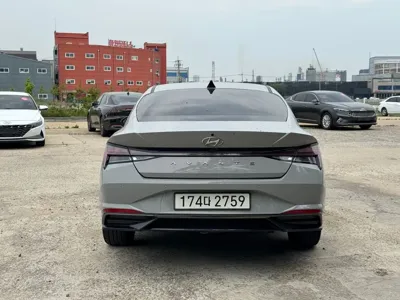 Hyundai Avante 2023, 41666 км, за 14301.5 USD