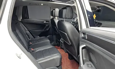 Volkswagen Tiguan 2018, 53460 км, за 13749.35 USD - фото 12