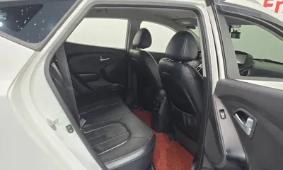 Hyundai Tucson 2014, 133599 км, за 5054.48 USD - фото 11
