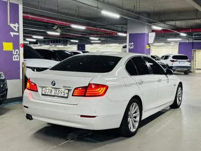 BMW 5-Series 2015, 127627 км, за 6761.19 USD