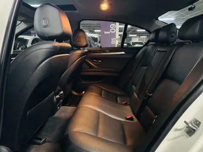 BMW 5-Series 2015, 127627 км, за 6710.1 USD - фото 6