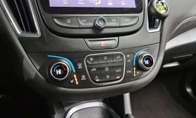 ChevroletGMDaewoo Malibu 2019, 92270 км, за 6937.56 USD - фото 17