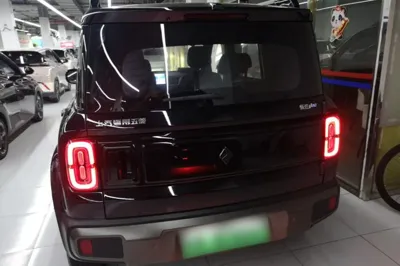 Baojun Spark EUV 2025, 100 км, за 13098 USD