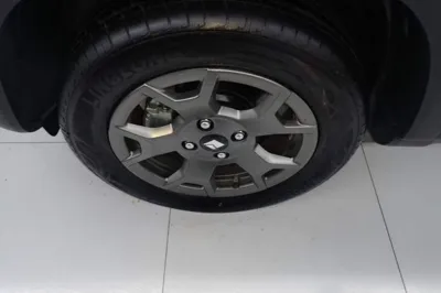 Baojun Spark EUV 2025, 100 км, за 13098 USD - фото 15