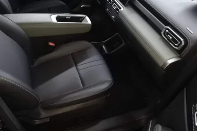 Baojun Spark EUV 2025, 100 км, за 13098 USD - фото 24