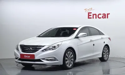 Hyundai Sonata · 2013 год