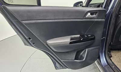Kia Sportage 2022, 73028 км, за 18708.15 USD - фото 25