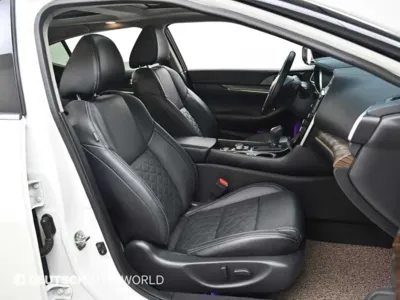 Nissan Maxima 2016, 127706 км, за 5298.01 USD - фото 10
