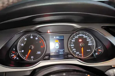 Audi A4L 2015, 119600 км, за 8593 USD - фото 11