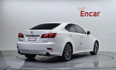 Lexus IS 2008, 132494 км, за 2934.96 USD