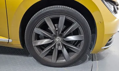 Volkswagen Arteon 2020, 81713 км, за 14181.64 USD