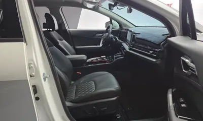Kia Sportage 2023, 46073 км, за 19245.92 USD - фото 10