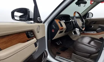 Land Rover Range Rover 2018, 56142 км, за 45589.69 USD - фото 10